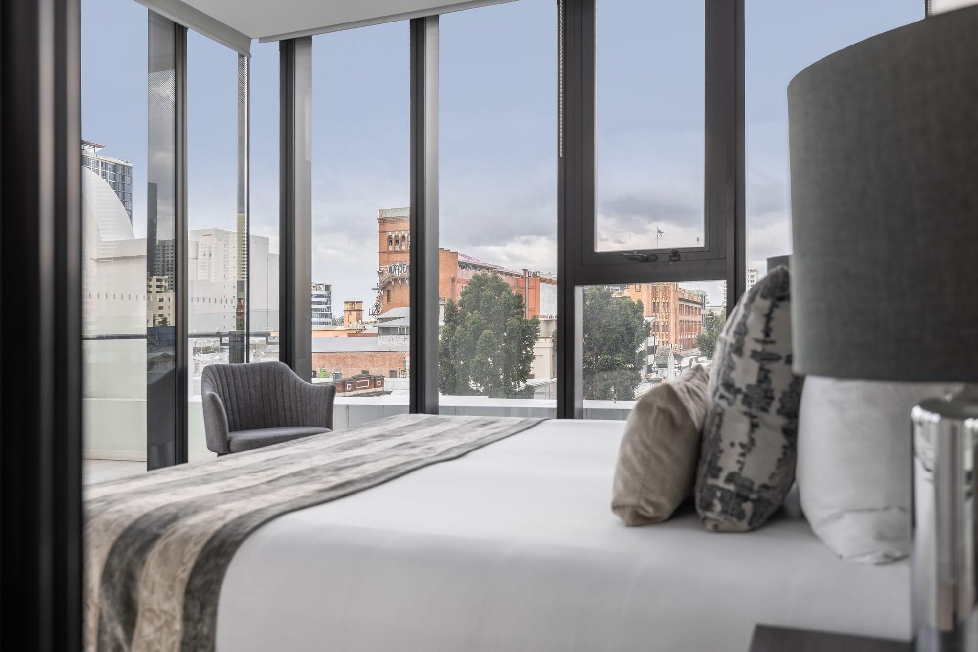 Fv By Peppers Aparthotel Μπρίσμπεϊν Εξωτερικό φωτογραφία The bedroom of a typical apartment