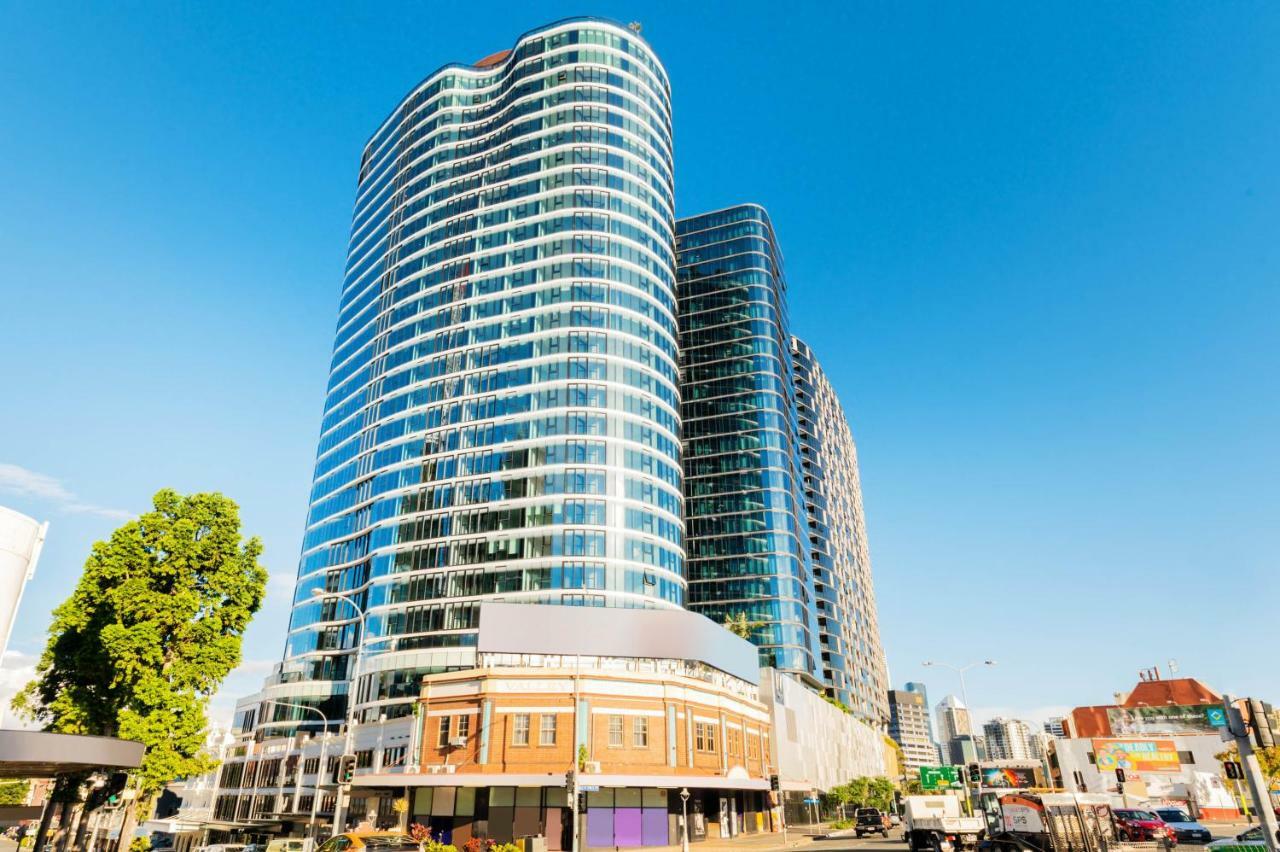 Fv By Peppers Aparthotel Μπρίσμπεϊν Εξωτερικό φωτογραφία The complex